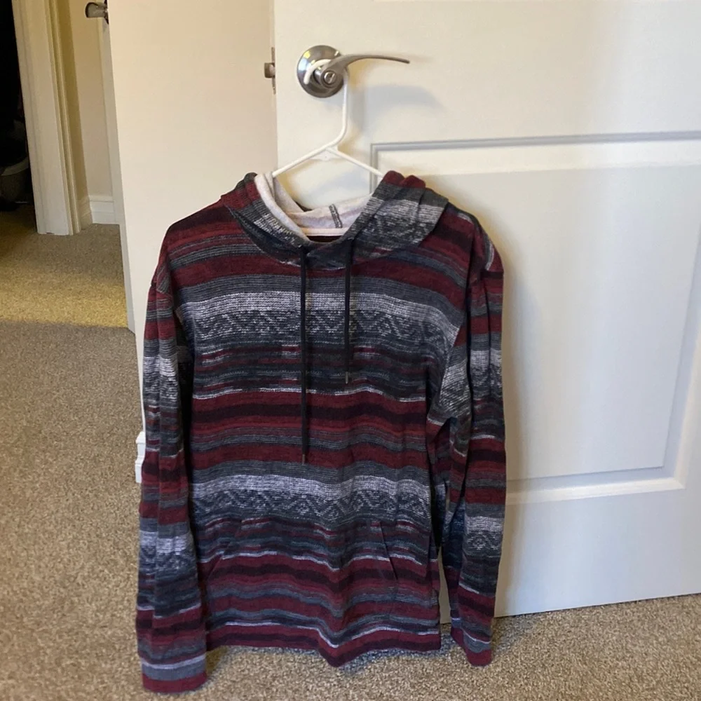 On the Byas design hoodie. Size L. - Picture 1 of 1